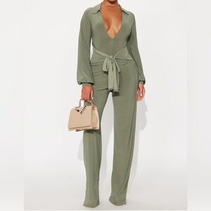 NWT Fashion Nova Olive Green Deep V Jumpsuit - Long Sleeve Tie Waist - Size L